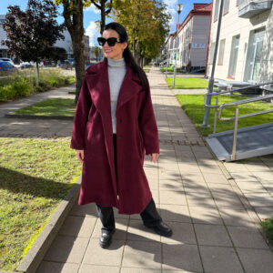 Paltas su vilna "Bordo Oliana"